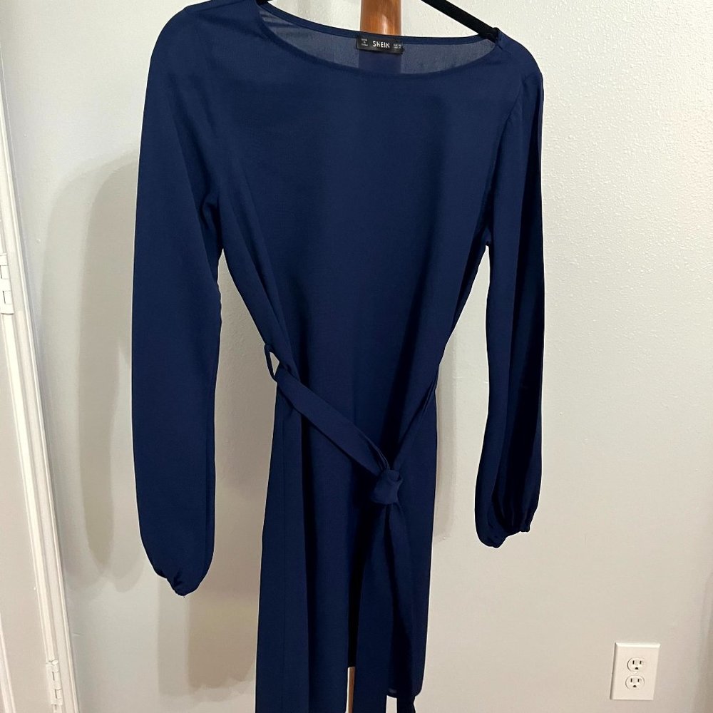 Pullover Dress with belt